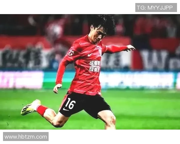 全国锦标赛分析:成都足球队展现出卓越的战术灵活性与团队协作能力 全国锦标赛分析:成都足球队展现出卓越的战术灵活性与团队协作能力