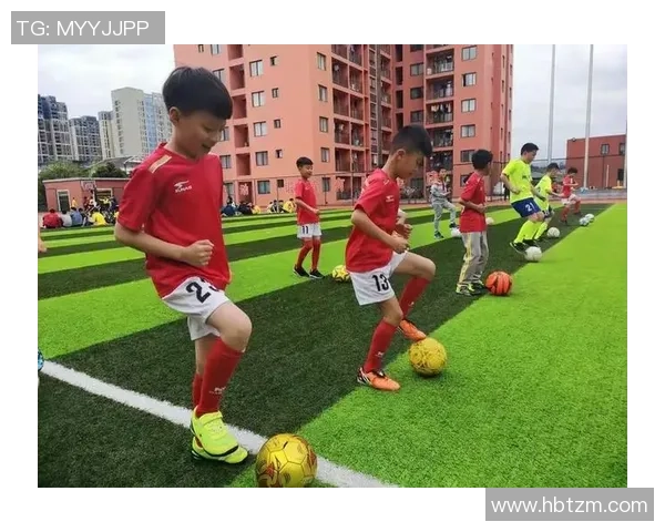 育才足球操助力青少年身心发展与团队合作精神培养