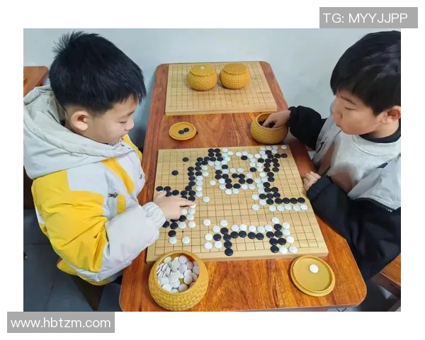 足球围棋部的魅力探秘：在棋盘与球场之间的激情碰撞与智慧较量