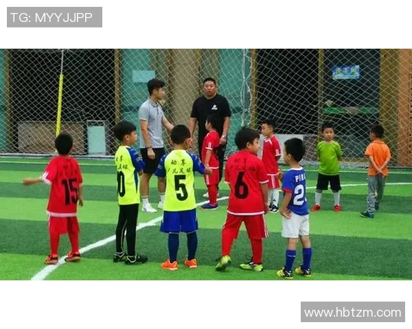 男童长袜足球的魅力与时尚搭配让孩子们在运动中尽显活力与个性