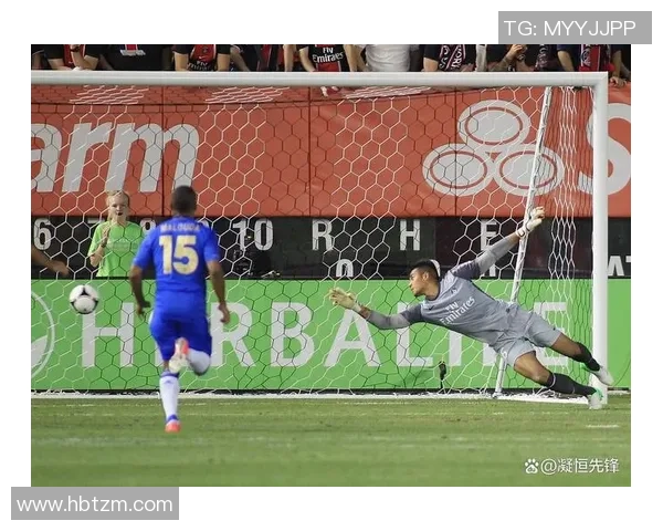 足球差点进了球门的瞬间让人心跳加速的精彩瞬间回顾