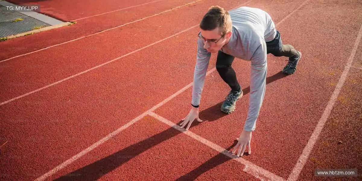 「球星同款、限量周边，做朋友圈最靓的体育潮人！👕点击抢购，手慢无！」